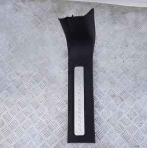 Накладка порога внутренняя передняя левая Ford Explorer 5 BB5Z 7813209 AA; BB53 7813201