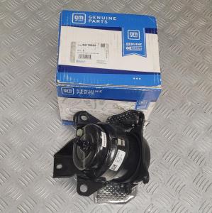 Опора ДВС левая Cadillac Escalade 2015-2020 84175583 ; 23350680 ; 84086741 ; 23438594 ; 23466350 ; 84086741