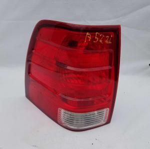 Фонарь задний левый Ford Expedition 2003-2006 44ZH 1577; 2LIX 13B505 A; 2L1Z 13405 AB