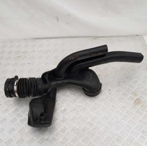 Патрубок воздушного фильтра Chevrolet Tahoe 1999-2006 15060999; 25335370