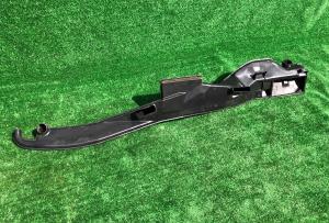 Воздуховод печки торпедо Chevrolet Express 2003-2014 48646344