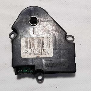 Моторчик заслонки отопителя Chevrolet (General Motors) 52402612