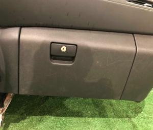 Бардачок Chevrolet Tahoe 2021-н.в. 84788133 ; 84687494