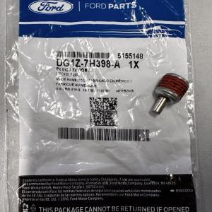 Пробка раздаточной коробки магнитная Ford Explorer 2011-2019 DG1Z 7H398 A
