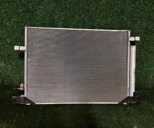 Радиатор кондиционера Chevrolet Camaro 2016-2024 84947859 ; 23455461