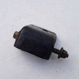 Кронштейн рулевой рейки левый Ford Expedition 2003-2006 2L1Z 3F839 AA; 2L14 3F839 AD