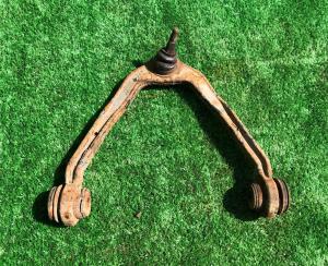 Рычаг передний верхний левый Chevrolet Express 2500 1999-2021 25793550 ; 12475481 ; 12477519 ; 15049879