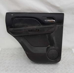 Обшивка двери задней левой Chevrolet Tahoe 2006-2008 25780043; 15874342; 15821620; 15919749