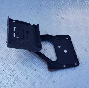 Кронштейн аккумулятора/ECM Hummer H3 2005-2010 10399558; 15705101; 23213449; 15850348; 15136209