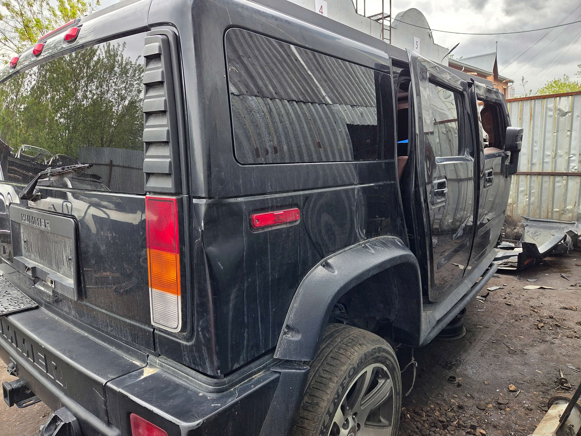 В разборе Hummer H2 2008г 6.2L