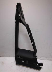 Накладка задней стойки правая Ford Mustang 2015-2020 FR3Z 6352018 AB ; FR3B 6351986 AK/AF/AH/AJ/AG