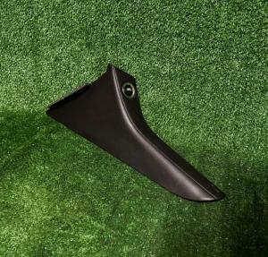 Накладка консоли левая Cadillac Escalade 2015-2017 84505793 ; 22917071 ; 23484439 ; 23499901 ; 84234121