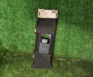 Накладка стойки верхняя правая Cadillac Escalade 2015-2020 23340558 ; 23281828 ; 23479271 ; 23234450 ; 23445914 ; 23234450