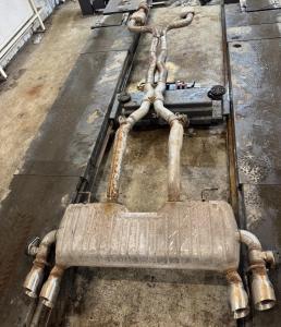 Приемная труба Chevrolet Camaro SS 2020-2024 84897450 ; 84897446 ; 84864967 ; 84709893 ; 84864965 ; 84864967