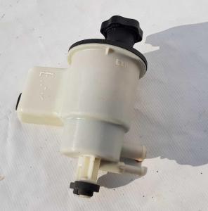 Бачок ГУР Ford Expedition 2003-2006 5L1Z 3E764 A; 5L14 3R700 AC