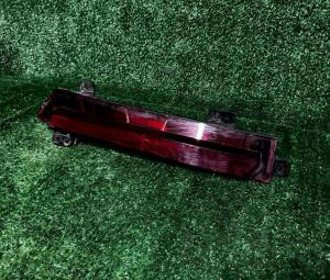 Катафот/Светоотражатель заднего бампера правый Cadillac Escalade 2015-2020 22803027 ; 84240625