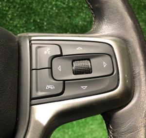 Кнопки руля правые Chevrolet Tahoe 2021-н.в. 13535361