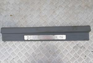 Накладка порога левая Ford Mustang 2004-2010 4R33 6313201