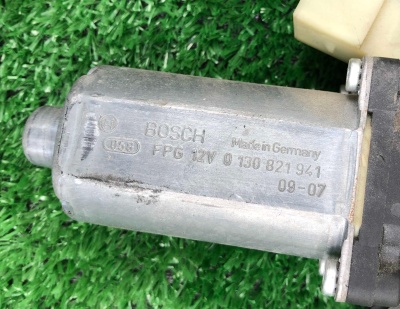 Стеклоподъемник Chevrolet Express 2033-2014 48946846