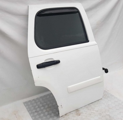 Дверь задняя правая Chevrolet Tahoe 2006-2014 22892598; 20969012; 20758528; 25961381; 25912670; 25904215; 15228587; 25837215