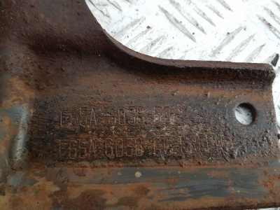 Опора ДВС правая Ford F150 1996-2004 F65A 6038 BD; F65Z 6038 BD