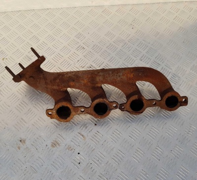 Выпускной коллектор правый (4.8-6.2L) Chevrolet 2001-2013 12616286; 12616288; 12602038; 12578341; 12569416; 12569530