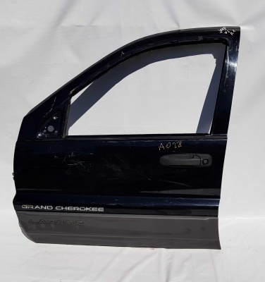 Дверь передняя левая Jeep Grand Cherokee 55135921AG