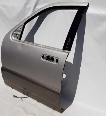 Дверь передняя левая Mercury Mountaineer 3L2Z 7820125