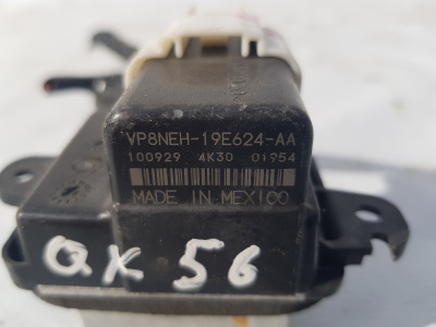 Резистор отопителя Infiniti QX56 2004-2010 271515Z000; VP8NEH19E624AA