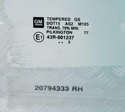 Стекло двери передней правой Chevrolet Tahoe 2006-2014 20794333