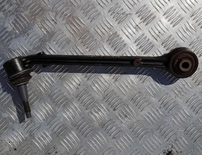 Рычаг подвески передний поперечный правый Chevrolet Camaro 2009-2015 20951301; 92195442
