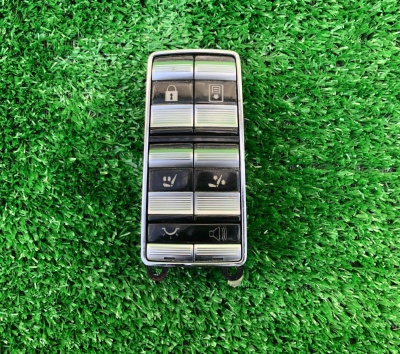 Кнопки управления Chevrolet Express 2003-2014 56464648