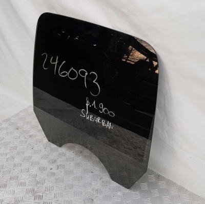 Стекло двери задней левой Chevrolet Suburban 2006-2014 15175369; 15175371