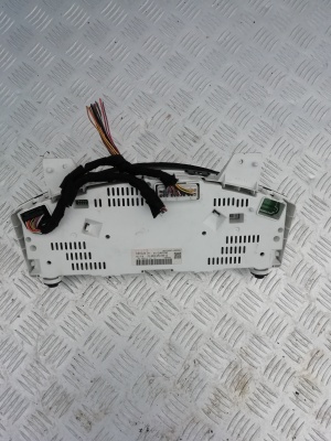 Приборная панель Jeep Grand Cherokee 2005-2010; 05172401AG