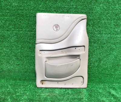 Обшивка левой распашной двери задняя Chevrolet Express 2003-2015 15283114 ; 25759373 ; 25748066 ; 25724541