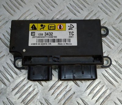 Блок SRS Chevrolet Camaro 2010-2013 13583432