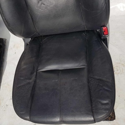 Сиденье пассажирское Chevrolet Tahoe 2006-2010 56434554