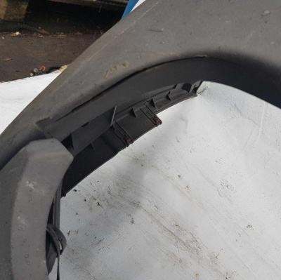 Бампер передний Chevrolet Avalanche 2001-2006 12335679