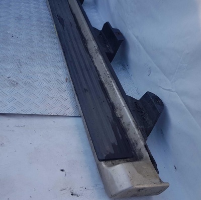 Порог правый (с дефектом) Ford Explorer 4 2006-2010 6L2Z 16450 BB; 6L24 16450