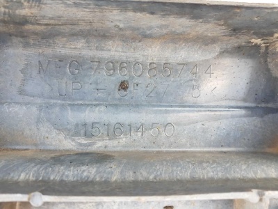 Порог правый Chevrolet Tahoe 2001-2004 15161450; 12477816