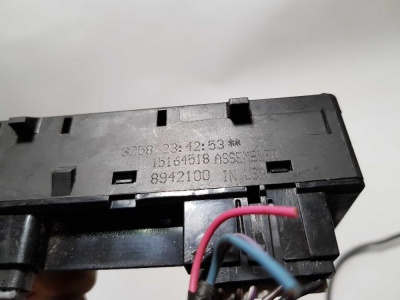 Кнопки режимов работы полного привода Chevrolet Tahoe 1999-2006 15164518