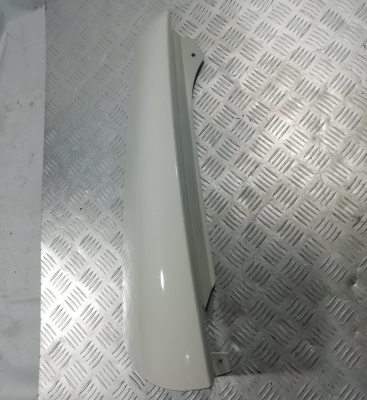 Молдинг/накладка задней стойки багажника внешняя левая Chevrolet Tahoe 2006-2014 25970635; 15791343; 15791313