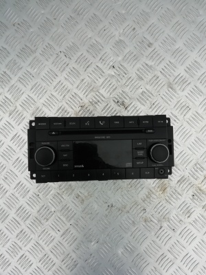 Магнитола Jeep Grand Cherokee 2005-2010; 05064420AF