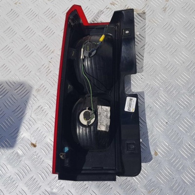 Фонарь задний правый Hummer H3 2005-2010 19259480; 15823510; 15787033; 10357553