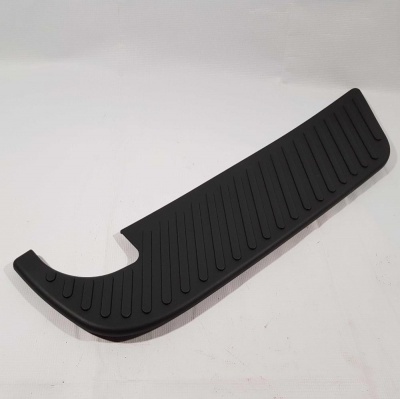 Накладка заднего бампера левая Ford F150 1999-2004 Various MFR FO1196100; XL3Z 17B807 BA
