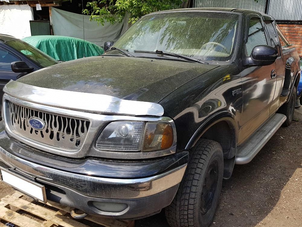 В разборе Ford F150 1997-2003г.