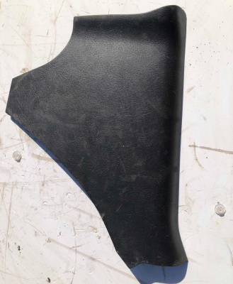 Накладка порога пассажирского Chevrolet Express 2003-2015 15104259 ; 25735134 ; 25747804 ; 25750796 ; 25752845 ; 25755072 ; 25759459 ; 15102392